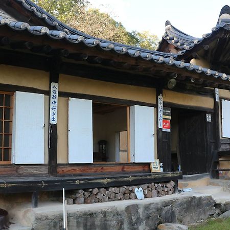 Andong Dureung Gotaek Hotel Exterior photo