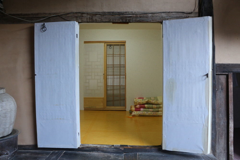 Andong Dureung Gotaek Hotel Exterior photo