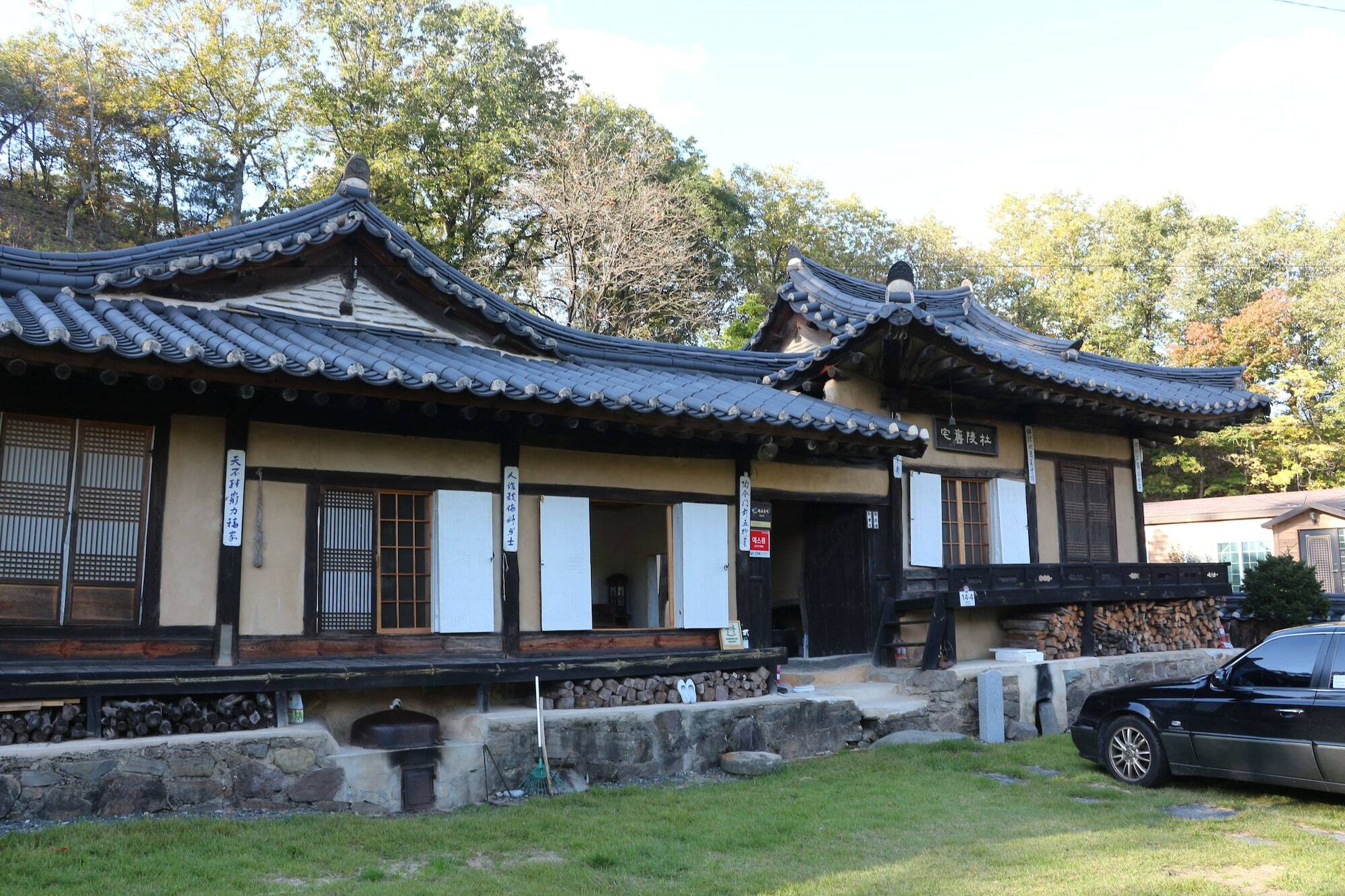 Andong Dureung Gotaek Hotel Exterior photo